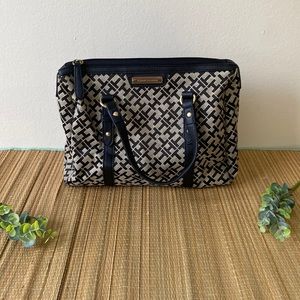 - Tommy Hilfiger Bag